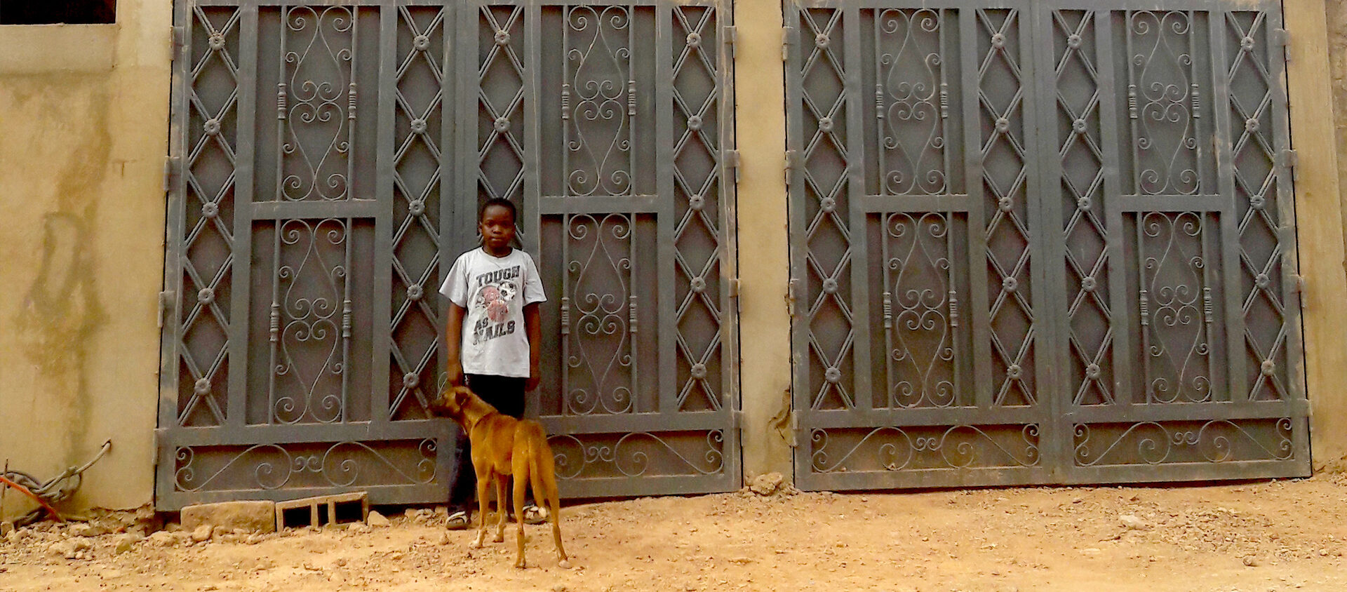 Abdias Dah är tio år och bor i Burkina Fasos huvudstad, Ouagadougou.