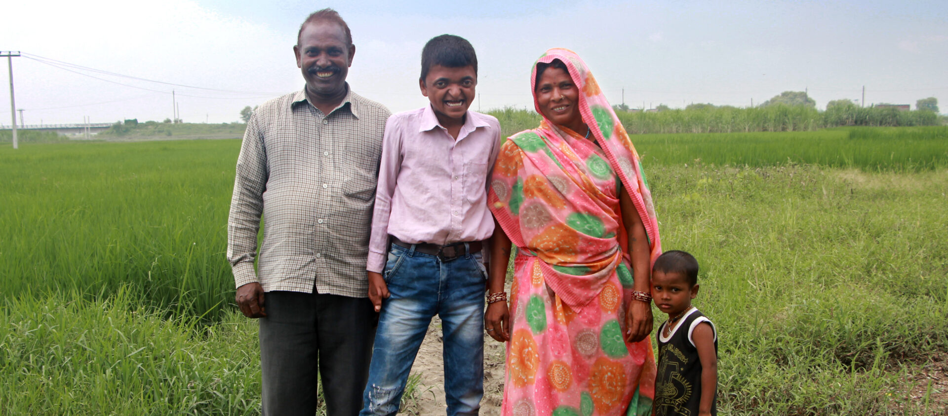 Sandeep med sin familj